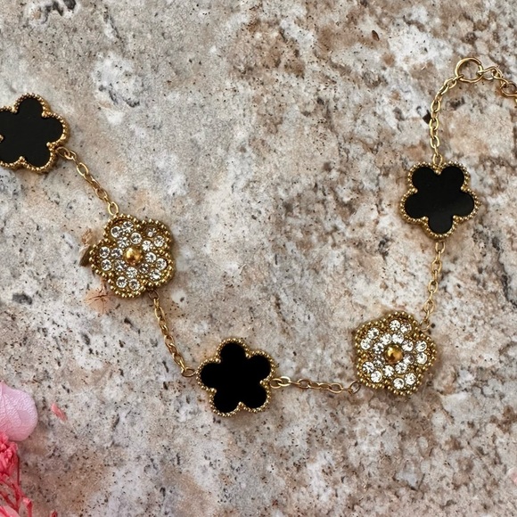 Gold-Toned Stainless Steel Black & Stones Flower Motif Bracelet - Picture 4 of 4